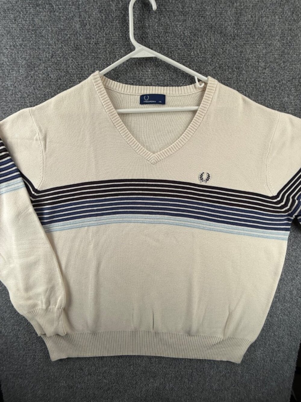 Fred Perry 2XL Men Knit Cotton Ivory Blue Striped Sweater V Neck Pullover Preppy